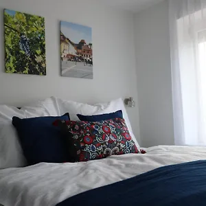 Natali Apartmanhaz Apartman Eger