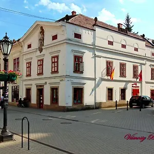 Carlone House Homestay szállás Eger